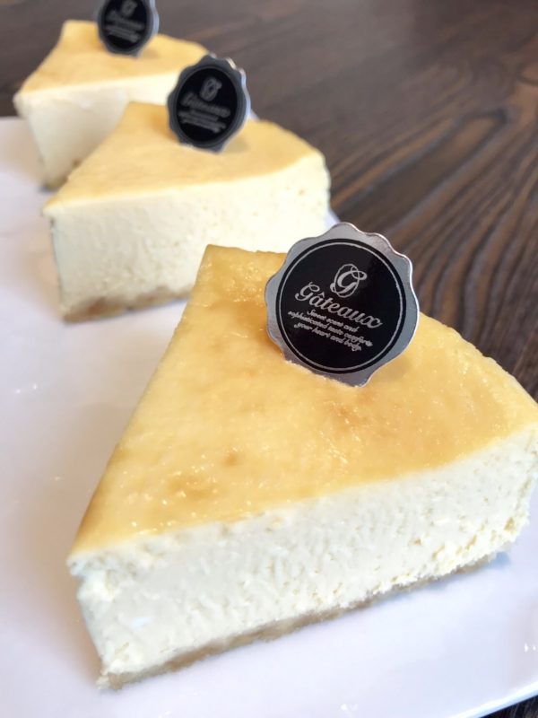 新作チーズケーキ情報を毎月更新 天理駅徒歩5分 チーズケーキが美味しいソムリエカフェ Leaf